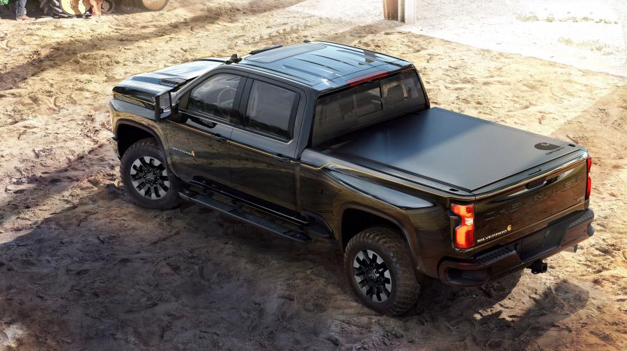  Chevrolet Silverado 2500 HD Carhartt Special Edition 2020 года  (фото 2 из 10)